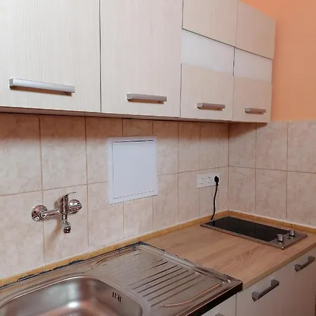 Keleti Apartamento *